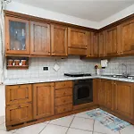 Appartamento Confortevole E Fresco Seminterrato Siniscola