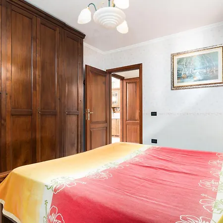 Confortevole E Fresco Seminterrato